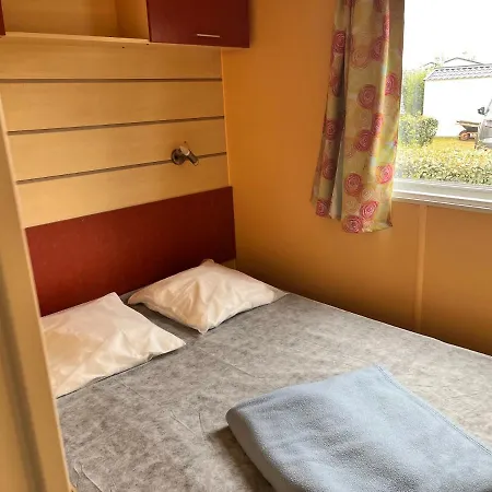 Camping De Collignon 3* شيربوغ أون كوتننتين