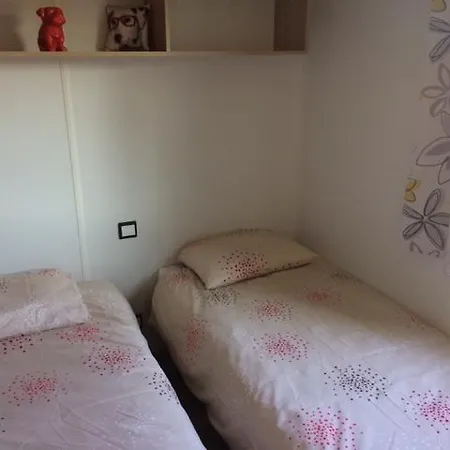 Camping De Collignon 3* شيربوغ أون كوتننتين