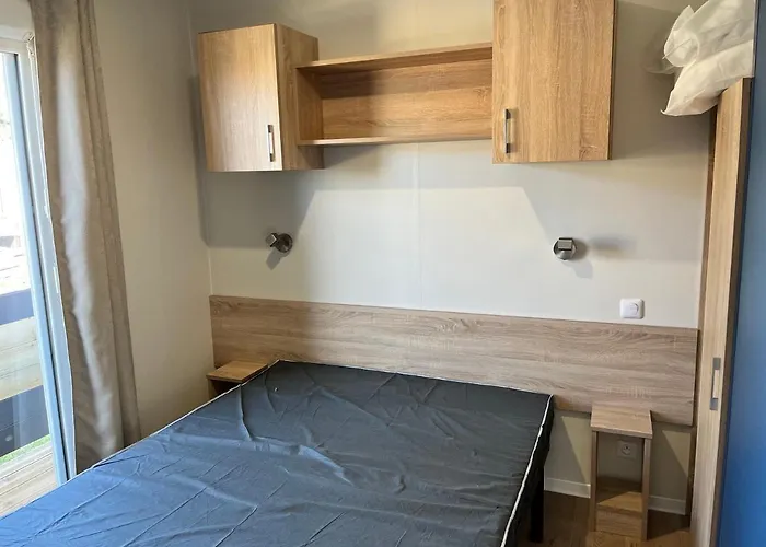 Κάμπινγκ De Collignon 3*